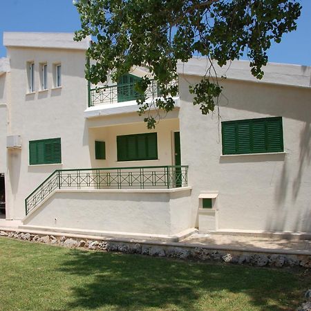 Villa Chrysanthia Полис Екстериор снимка